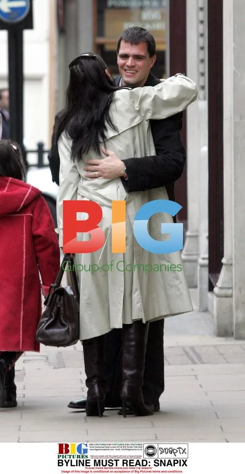 Carla Romano Bumps Into Friend