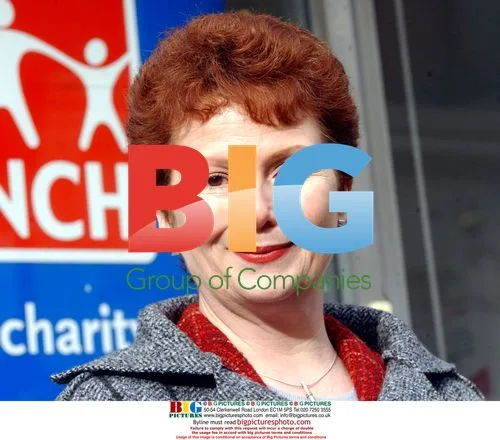 Hazel Blears Visits NCH Project in Salford