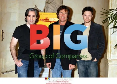 Dennis Quaid, Topher Grace, & Paul Weitz at Madrid Photocall