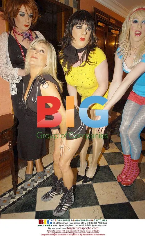 Samantha Fox Performs Live at Glitz Gay Disco