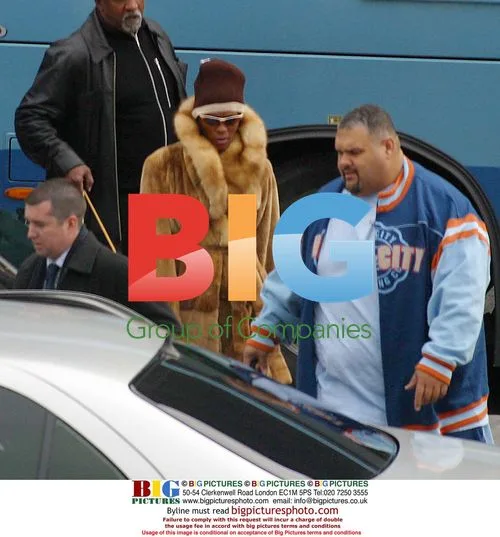 Whitney Houston arrives in Barcelona