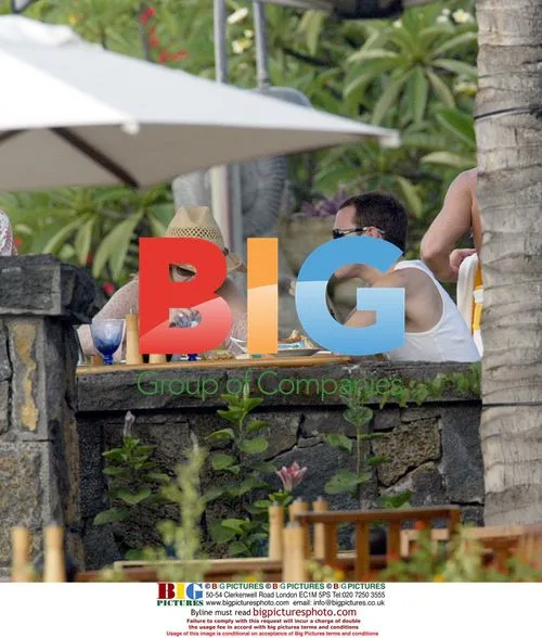 Will Young vacationing in Mauritius