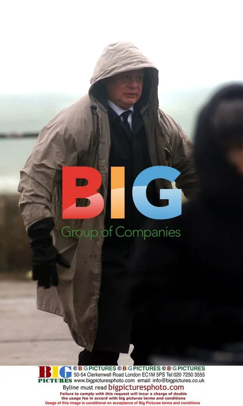Martin Clunes on Brighton Beach