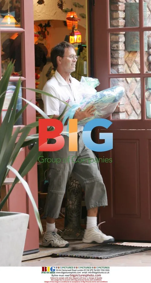 Sir Cliff Richard on Shopping Trip in Malibu