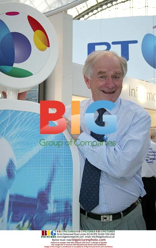 Johnny Ball launches BETT 2005 in London