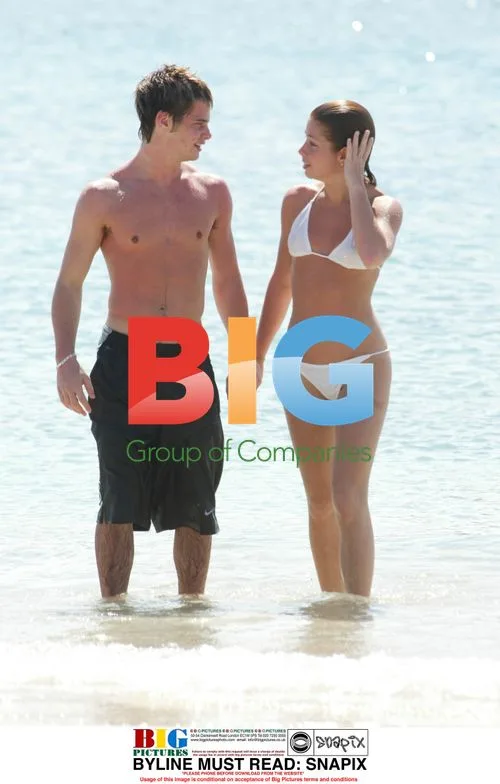 Nikki Sanderson and Danny Young's Caribbean Beach PDA