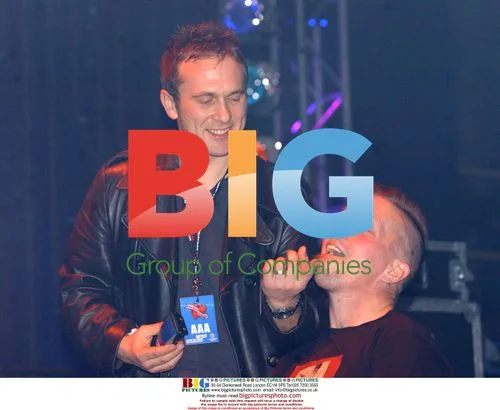 Jason Merrells Cuts Off 'Brian's' Beard