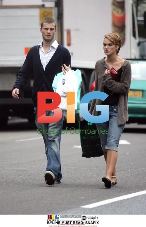 Keira Knightley and Jamie Dornan Shopping