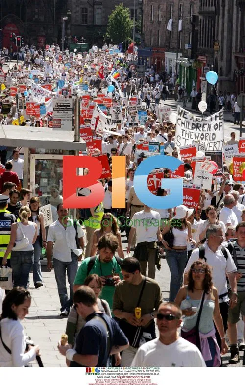 Make Poverty History march in Edinburgh