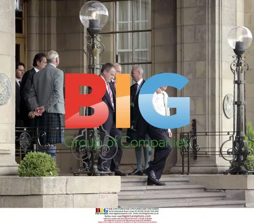 Gerhard Schroeder Leaving G8 Summit