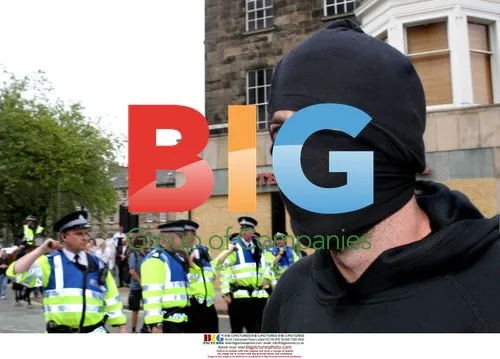 Protestors and Police Clash in Edinburgh