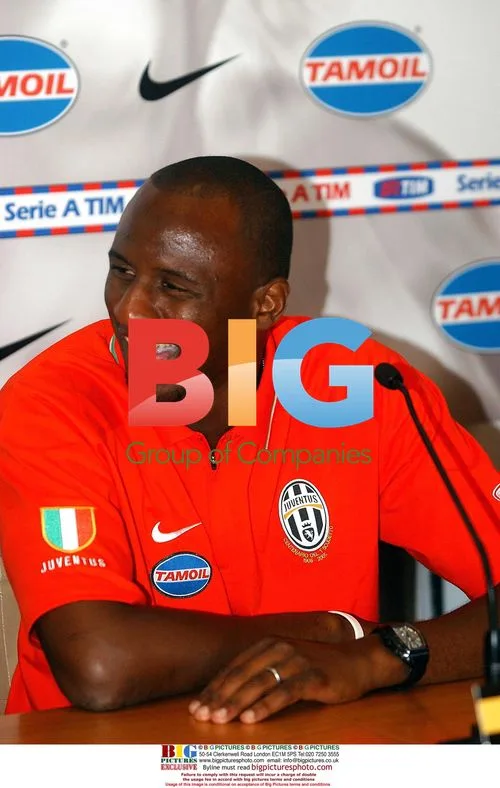 Patrick Viera unveiled by Juventus