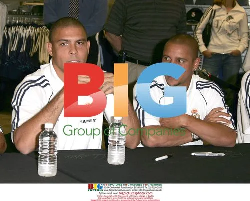 Real Madrid Soccer Team Autograph Signing