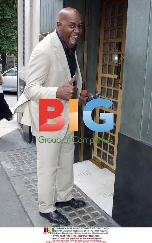 Ainsley Harriet Treats Daughter to Lunch