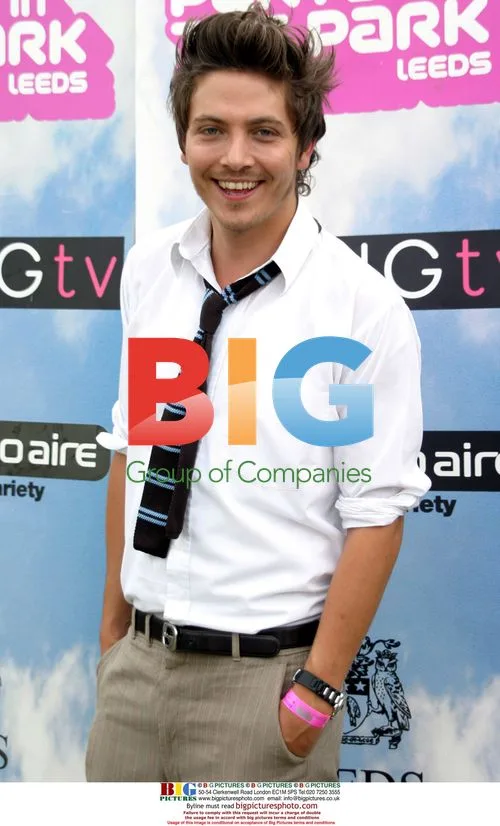 Singer TYLER JAMES at Radio Aire Party In The Park