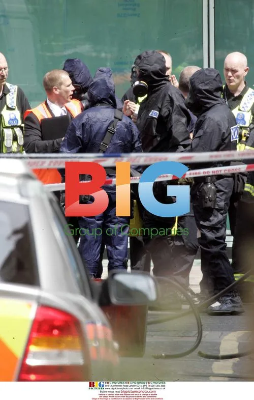 Police sealing off Warren St. station after terror fears