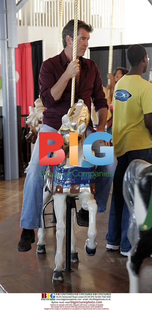 Pierce Brosnan's family visit to Santa Monica Pier
