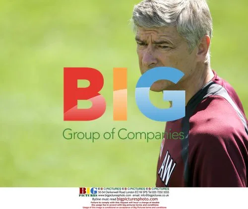 Arsenal Train in Austria Before Match