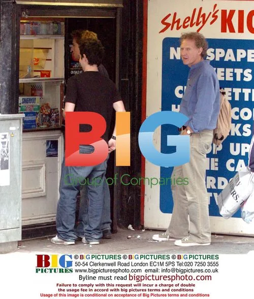 Hollyoaks Actors Shopping in Liverpool