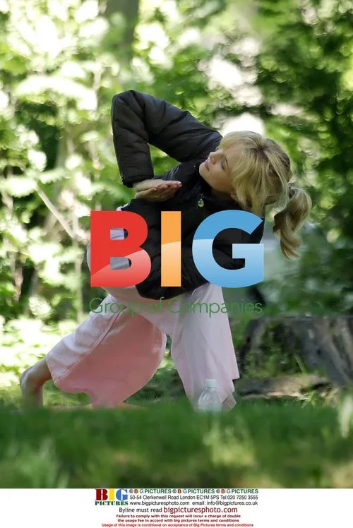 Heather Graham Practices Yoga on 'Gray Matters' Set