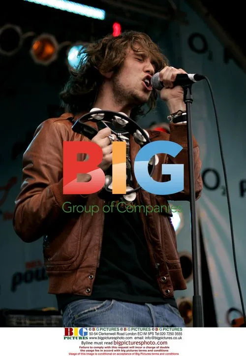 Rooster Perform at Power in the Park, Southampton