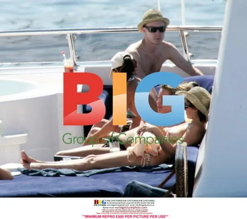 Celebrities Enjoying Relaxing Med Break