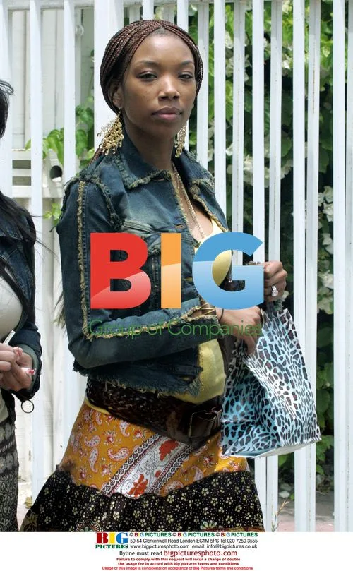 Brandy Out Shopping with Friend