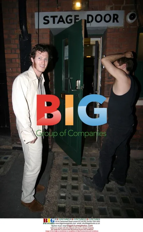 Nick Moran leaves New Ambassador's Theatre