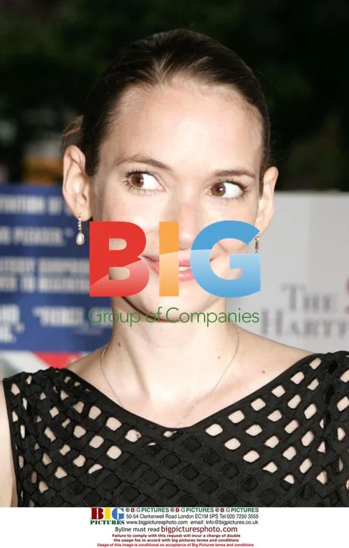 Winona Ryder at 'Murderball' Premiere