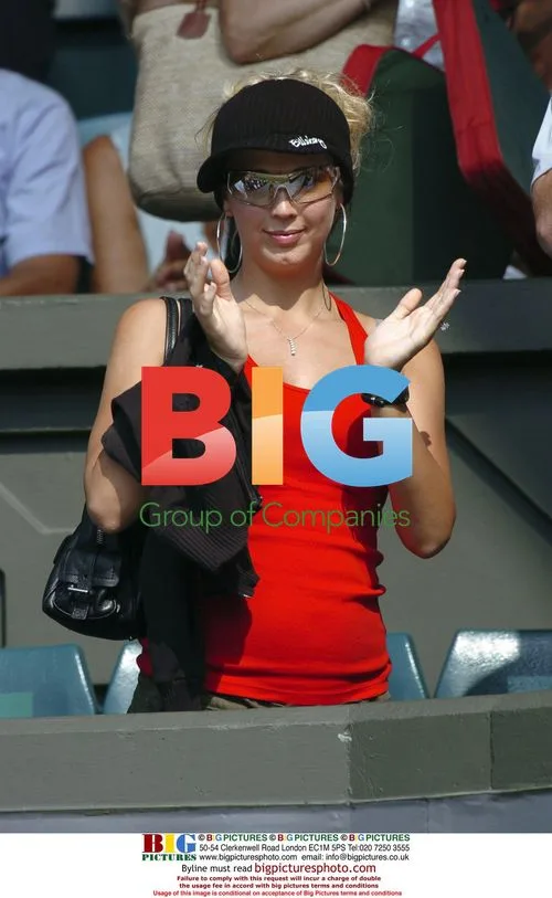Bec Cartwright Watches Fiance Lleyton Hewitt at Wimbledon
