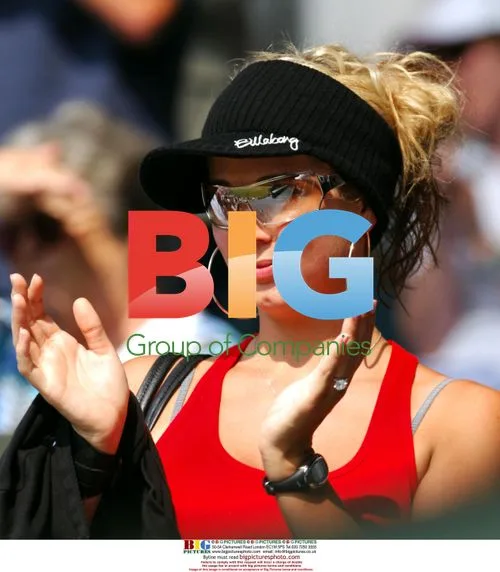 Bec Cartwright watches Lleyton Hewitt at Wimbledon