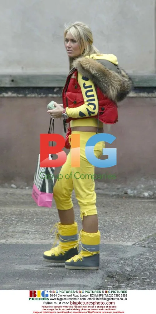 Alex Curran, Steven Gerrard's Girlfriend, Shopping in Liverpool