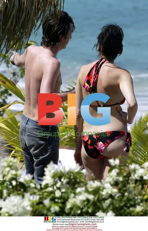 Supergrass Drummer and Friends on Caribbean Vacation