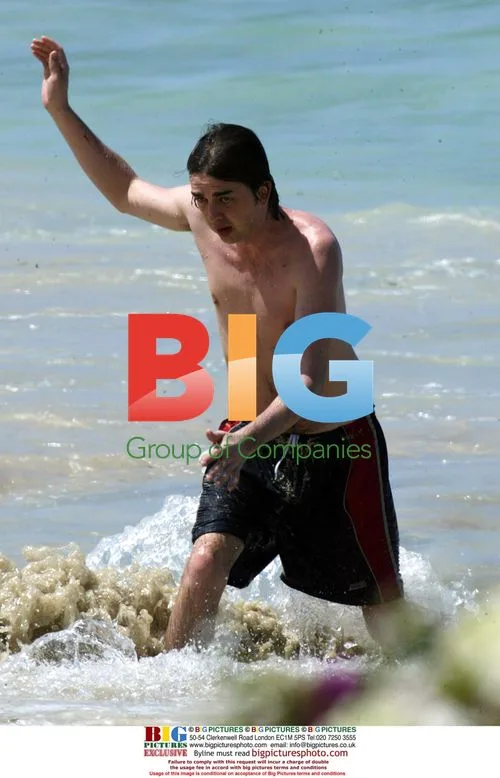 Supergrass Drummer and Friends Vacation in Caribbean