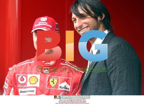 Schumacher Meets Thorpe at Australian Grand Prix