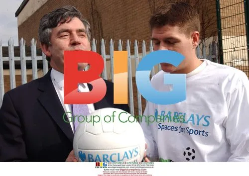 Gordon Brown Meets Liverpool FC Stars