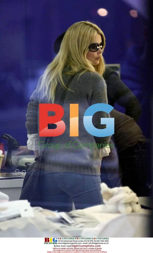 Claudia Schiffer Shopping for Baby Goods