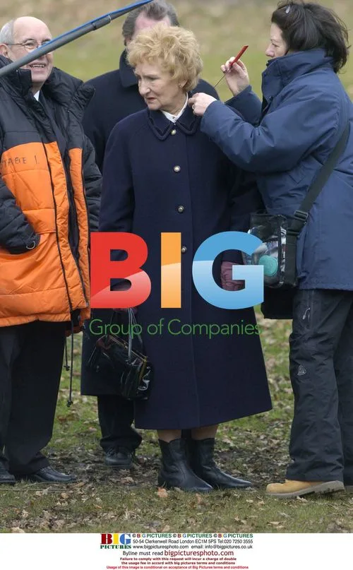 Coronation Street stars film funeral scene