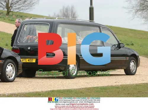 Coronation Street stars on location for funeral