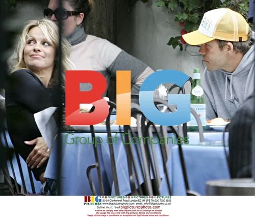 Pamela Anderson and Stephen Dorff have lunch
