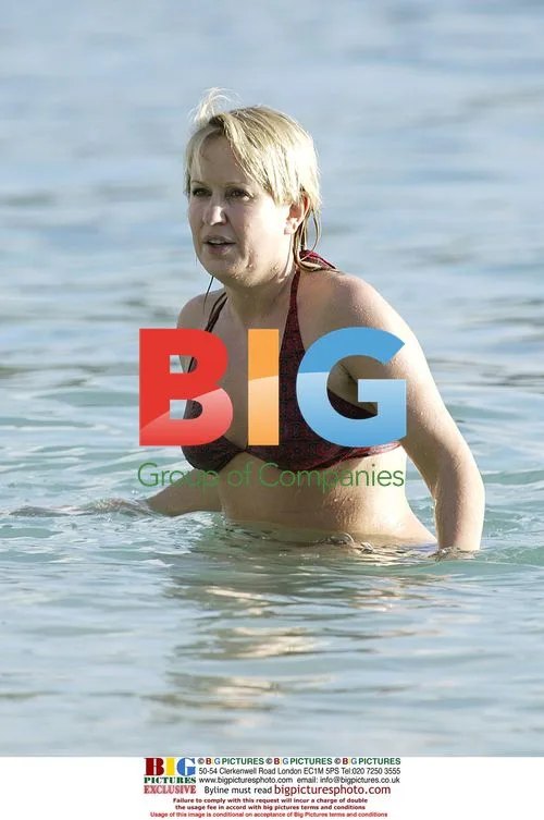 Nicky Champman Enjoying Romantic Holiday