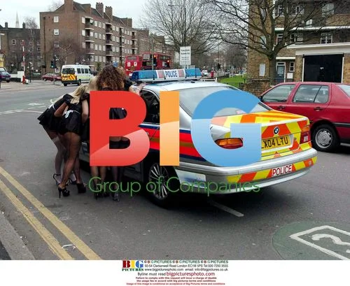 Page 3 Beauties Promote Silver Service Car Wash