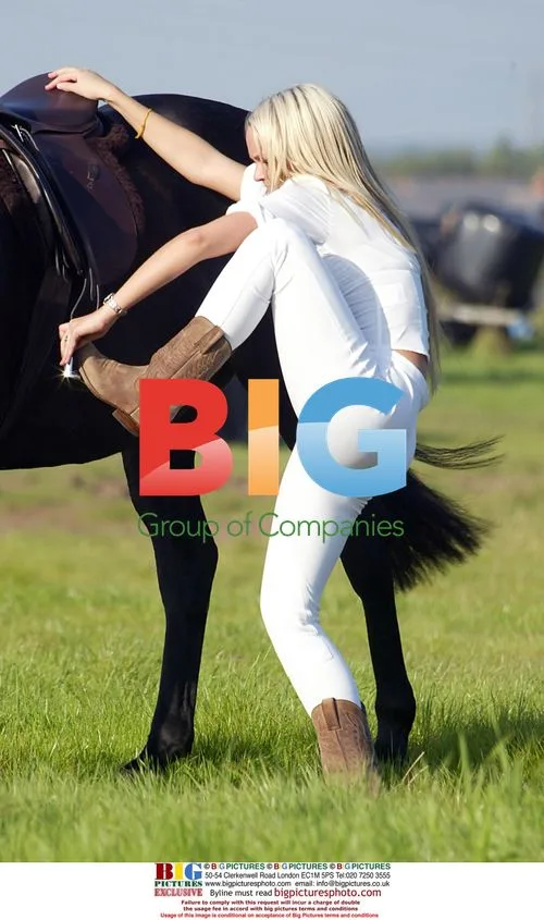 Jennifer Ellison Enjoys Stables Visit