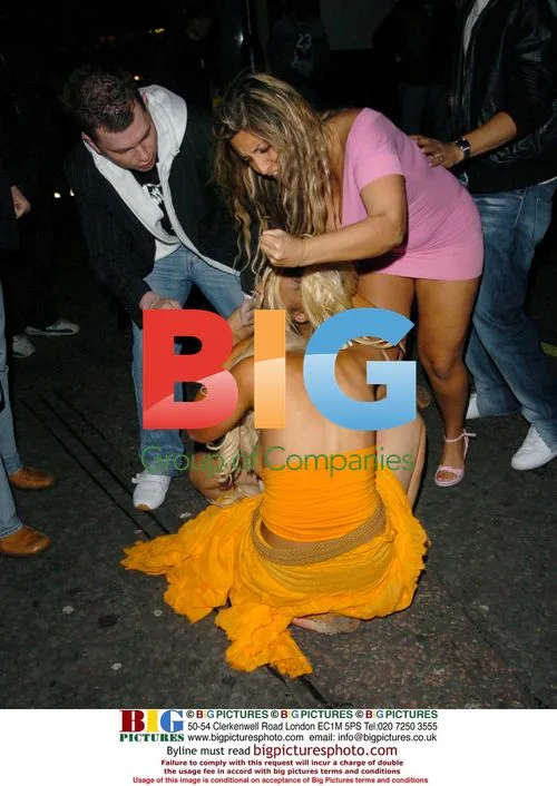 Lauren Pope and friend fight over Footballers