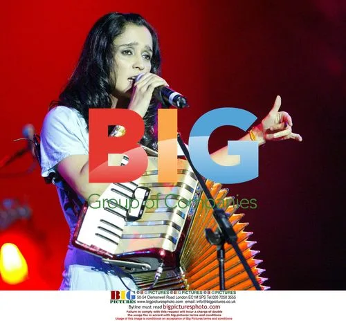 Julieta Venegas on stage in Uruguay