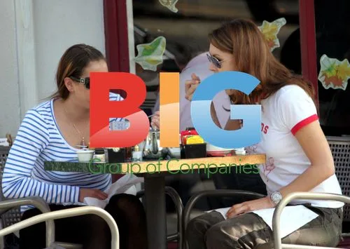 Louise Griffith Enjoys Lunch in Beverly Hills