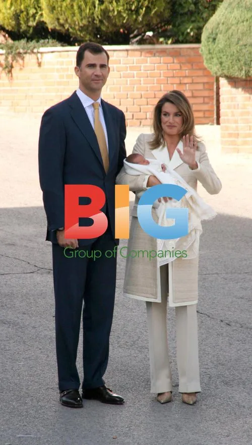 Crown Princess Letizia and Family at Home