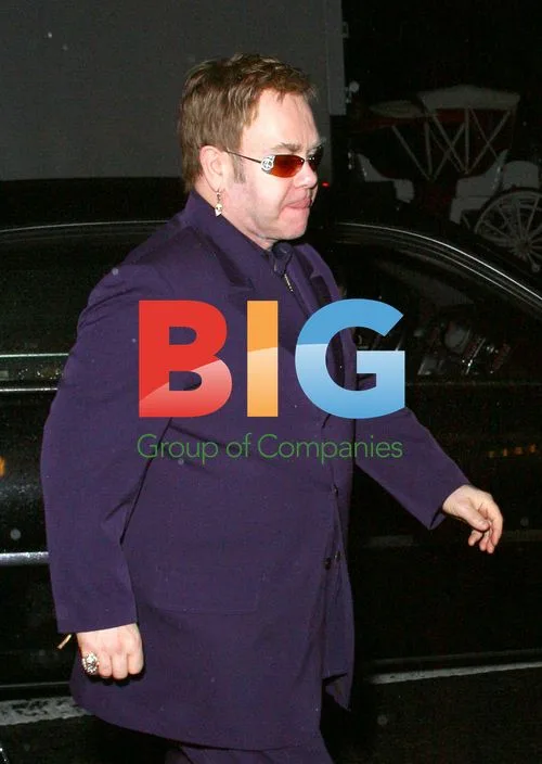 Portly Elton John Leaves Hotel