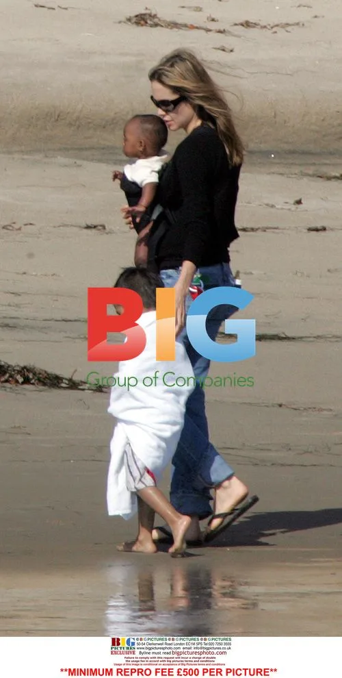 Brad Pitt and Angelina Jolie at the Beach