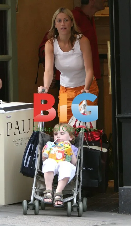 Nicole Appleton out in London with son Gene